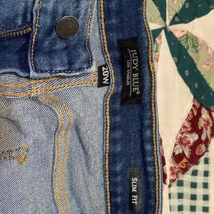 Judy blue slim fit size 20